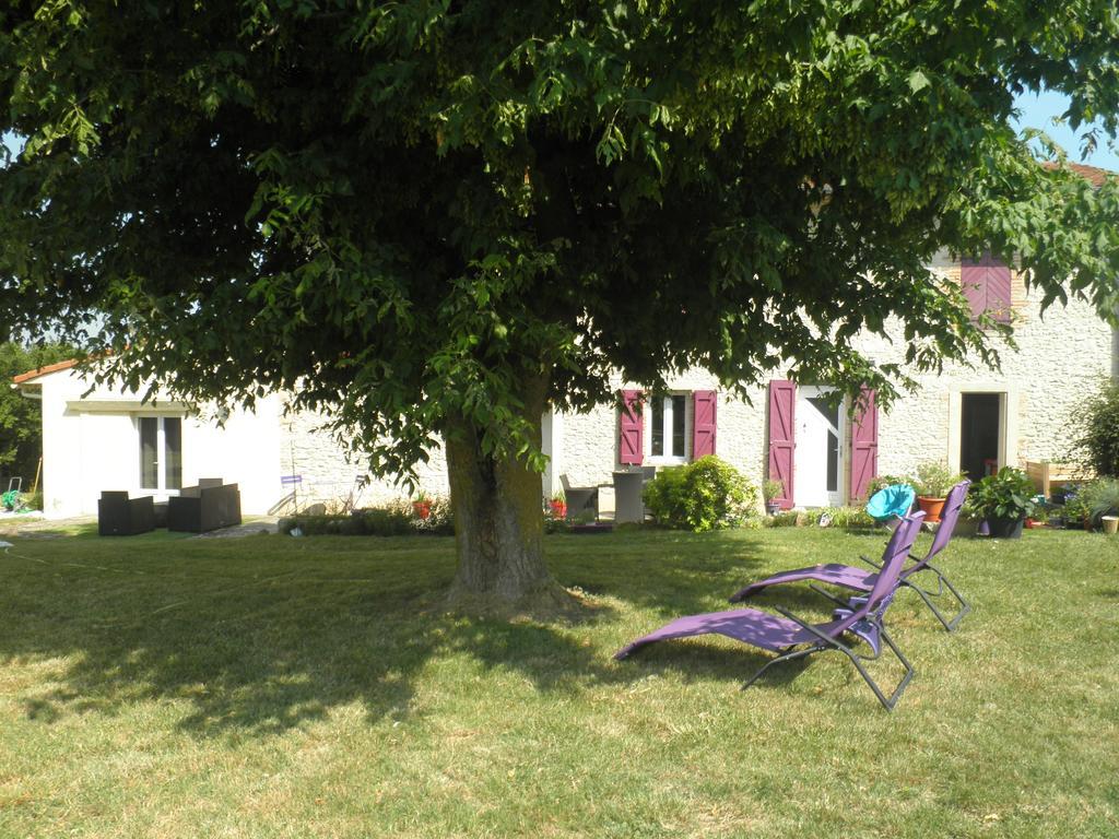 Bed and Breakfast Domaine De La Vigne Cadalen Экстерьер фото